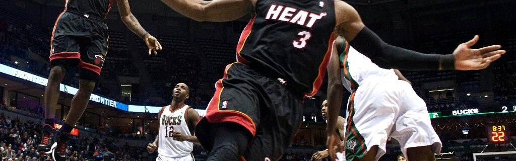 星空体育官网-韦德：我当年主动给詹姆斯让位！希望詹姆斯带我们夺冠！