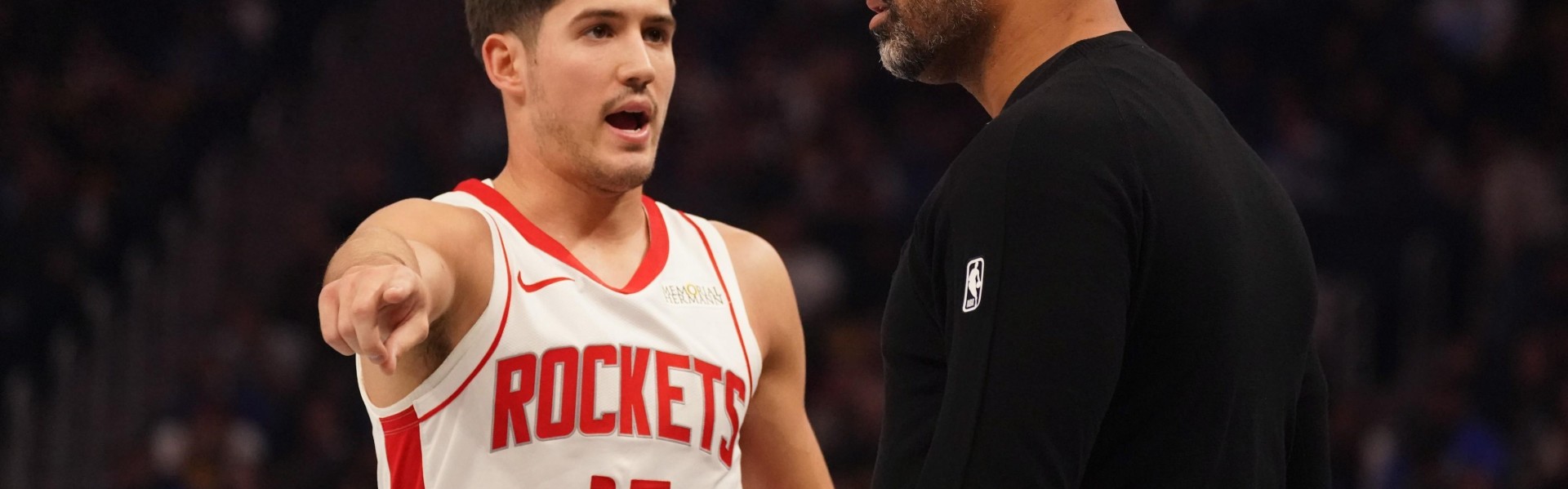 星空体育官网下载-加时为何弃用谢泼德？乌度卡给出明确答案！他在让火箭走绿军老路