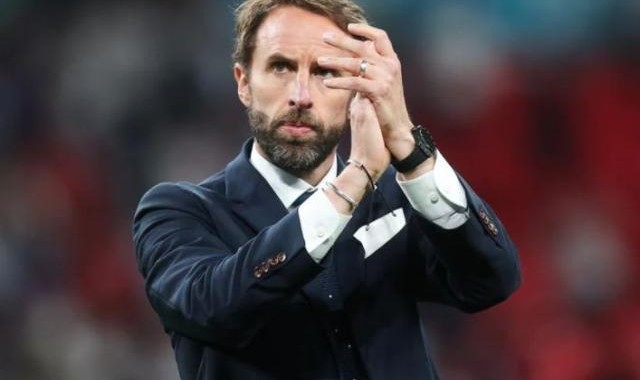 星空体育官网下载-索斯盖特：点球队员完全由我决定 更衣室痛苦万分